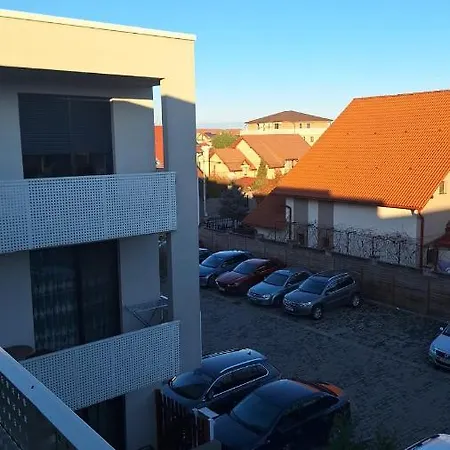 Apartment Mirvana Metheor Executive